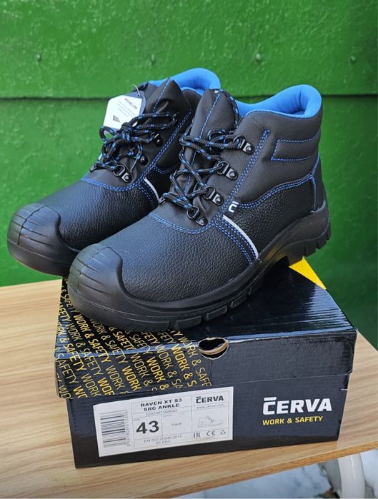 Bocanci de lucru barbati