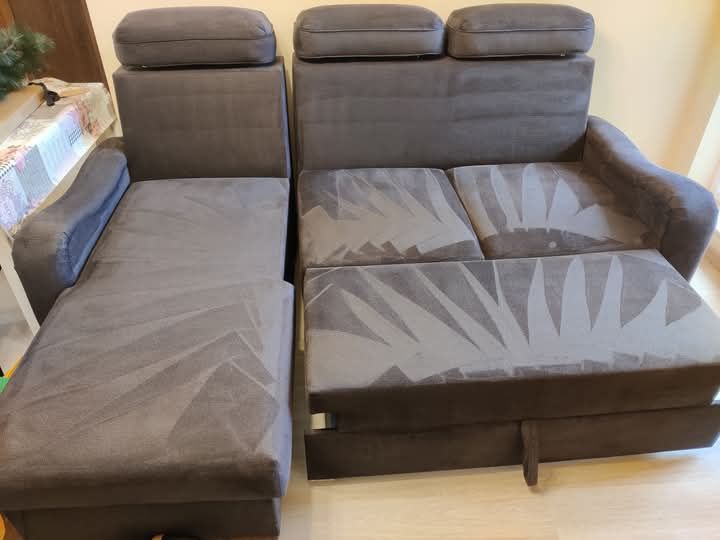 Професионално машинно пране на мека мебел област Бургас