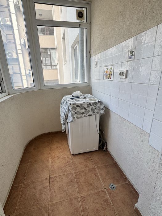 Продава се Двустаен апартамент в Бургас, Братя Миладинови - 60 кв.м за 1258 €/кв.м - Снимка #6