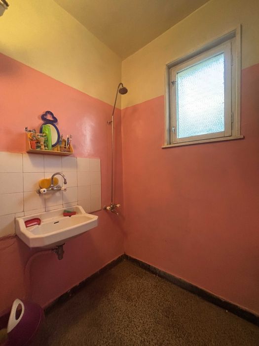 Продава се Четиристаен апартамент в Карлово - 85 кв.м за 1412 €/кв.м - Снимка #16