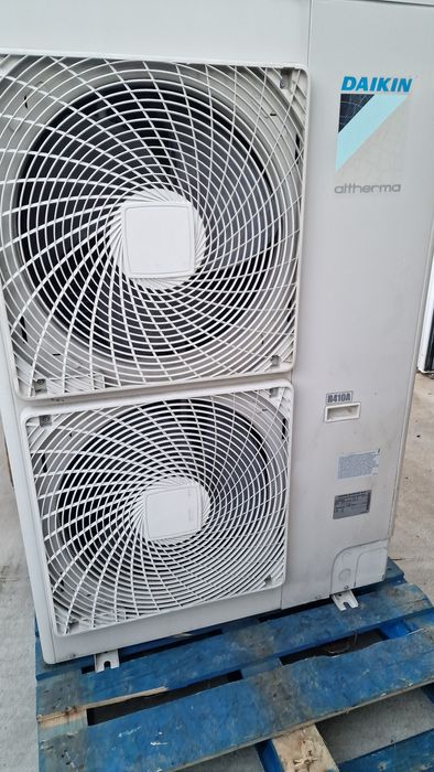 Daikin altherma ERHQ016BAV3 външно тяло  16kw термопомпа