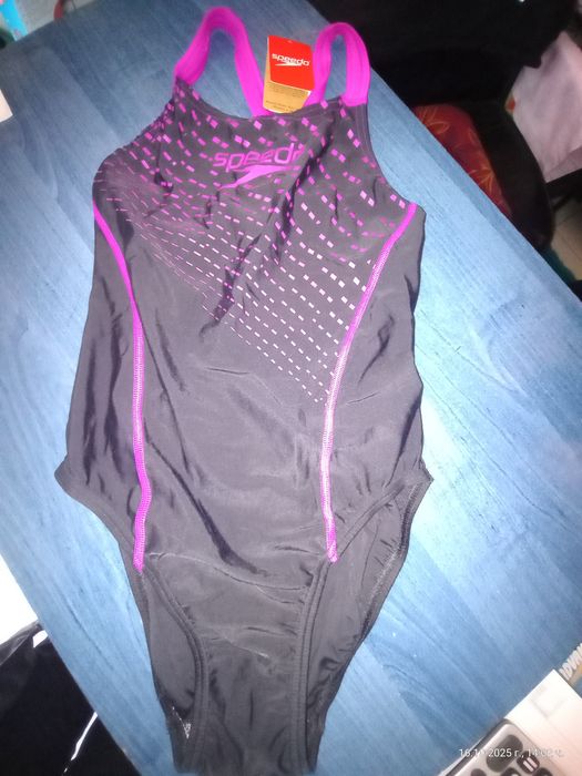 Цял бански Speedo