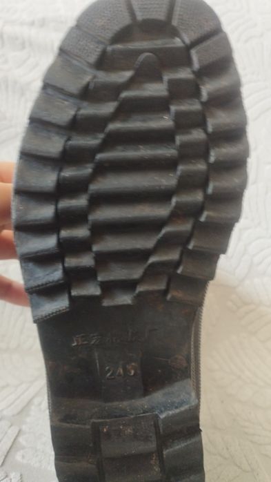 Резиновые сапоги