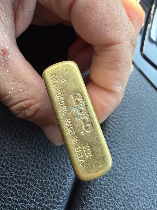 Zippo brass bricheta