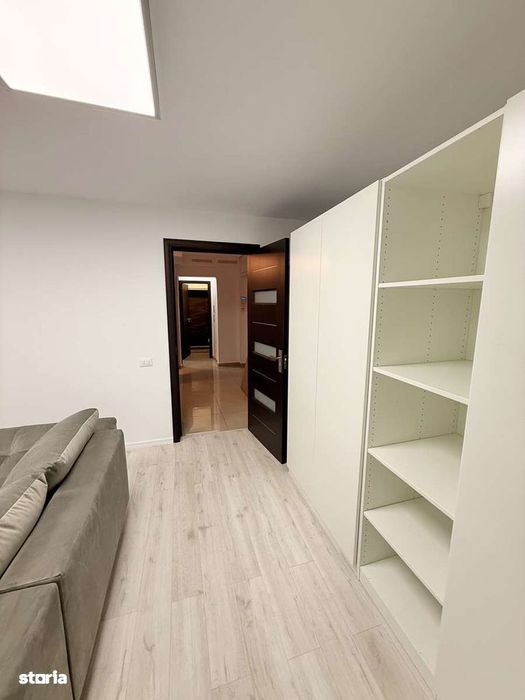 Proprietar vand apartament Aviatiei