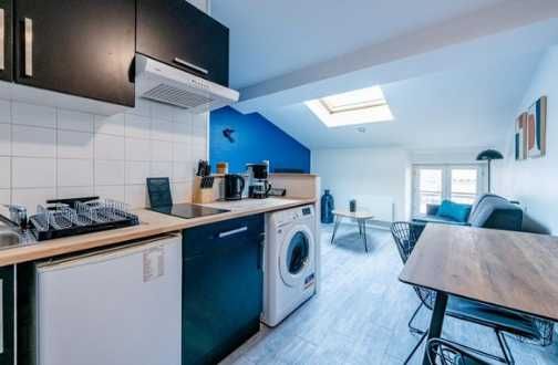 Дава се под наем Двустаен апартамент в Пловдив, Център - 65 кв.м за 249.9 € - Снимка #1