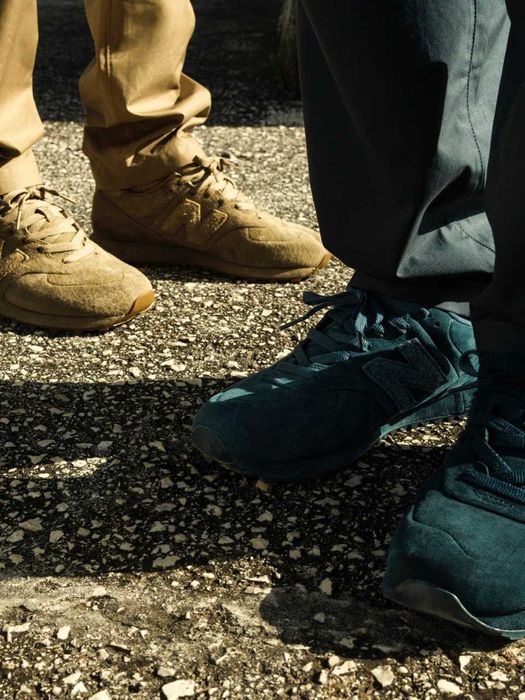 Колабарация на Stone Island и New Balance 574 Модел Ghost Цвят Тъмно Бежев Размер 42,5 Уникални маратонки за колекционери