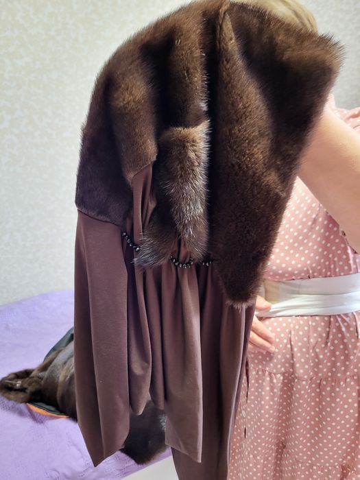 Продам норковую шубу