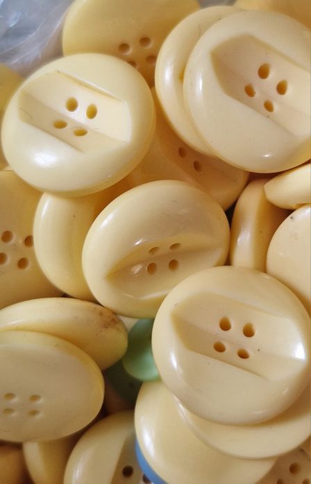 Nasturi plastic diferite marimi, 3000 de buc