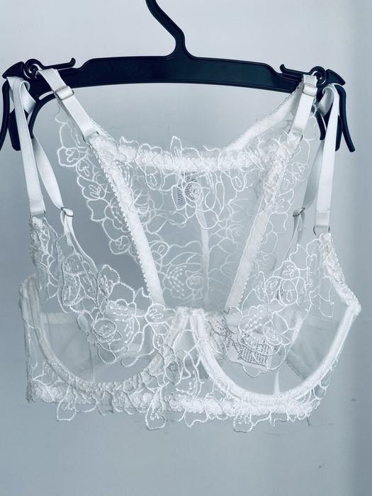 Комплект красиво дамско дантелено бельо нов