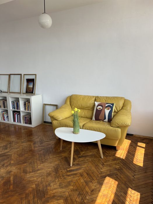 Продава се Офис в Монтана, Парта 1 - 243 кв.м за 1020 €/кв.м - Снимка #2