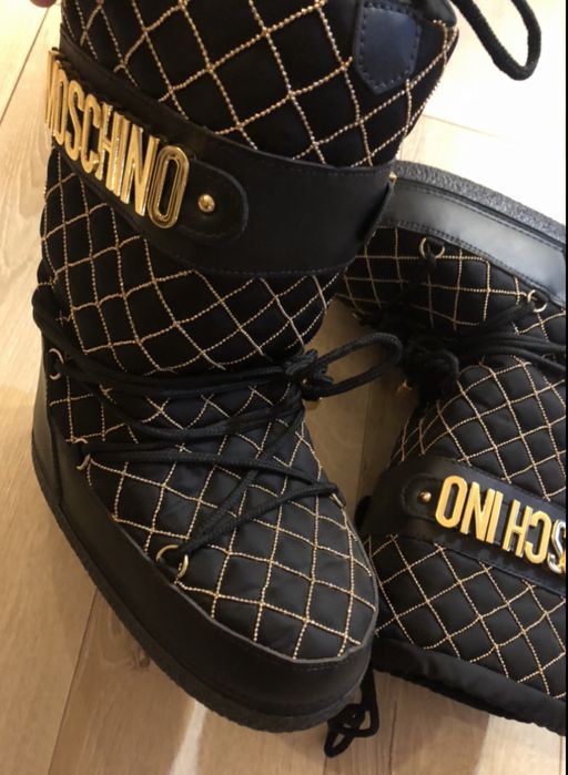 Дамски ботуши Moschino