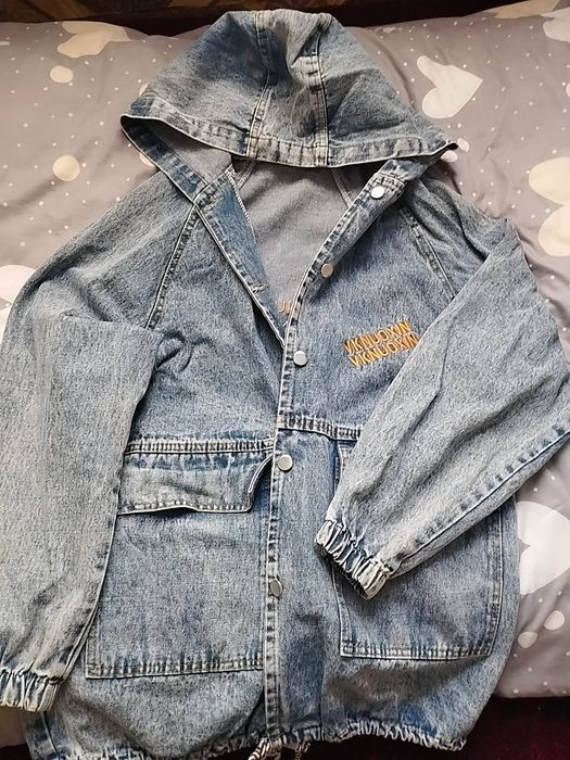 Женская куртка б/у