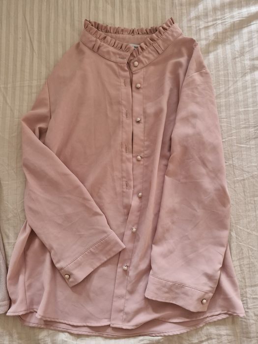 Продават се заедно