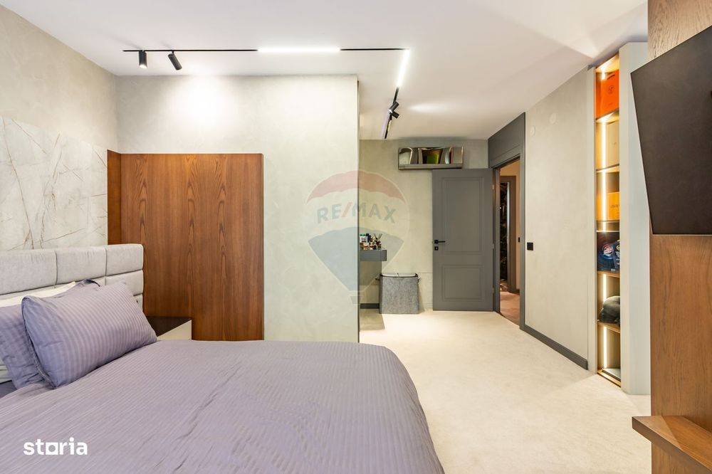 Casă / Vilă de vanzare cu 4 camere, Cosmopolis, premium