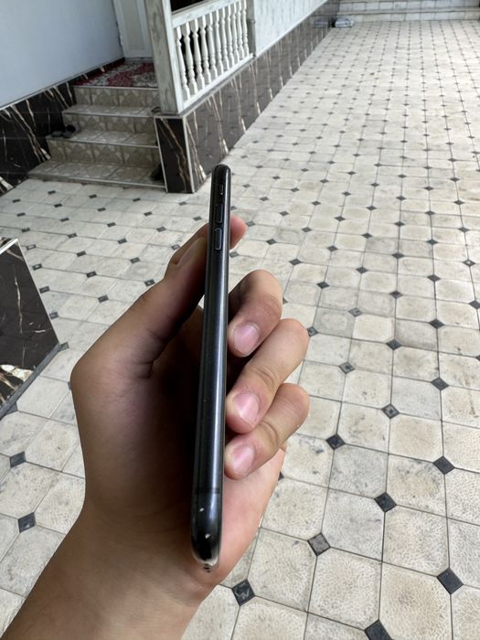 iPhone XR 64gb LL/ Black