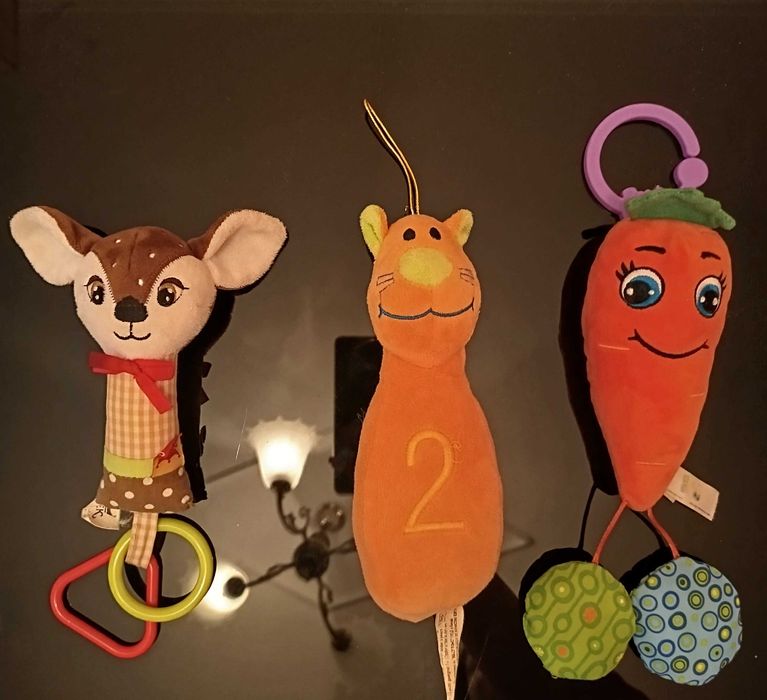 Бебешки играчки дрънкащи,музикални