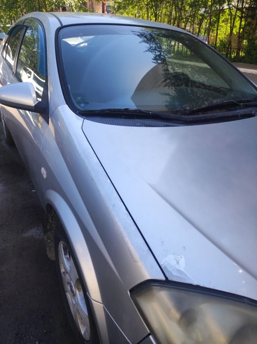 Nissan primera p12