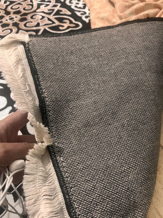 Ковёр новый есть торг