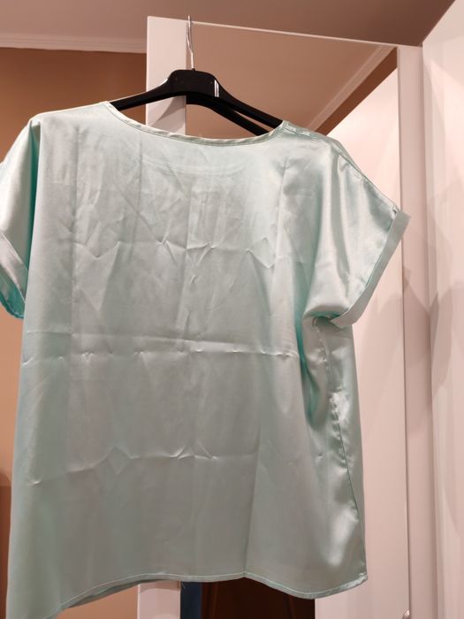 Дамски блузи, нови!