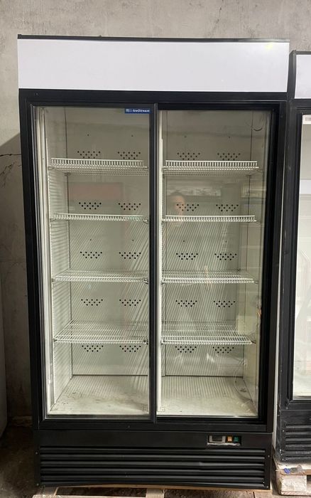 Витринный холодильник купе 1.20 метра