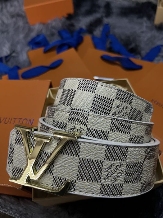 Louis Vuitton колан