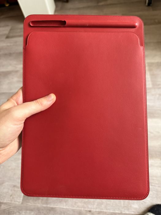 Leather Case Sleeve (iPad Pro 10.5) {Product RED}