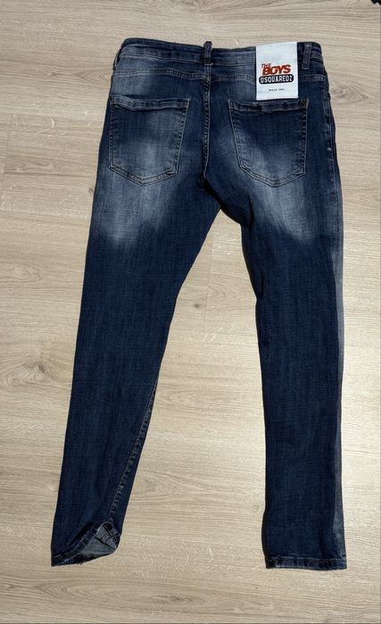 Blugi Dsquared2 albastri marimea M