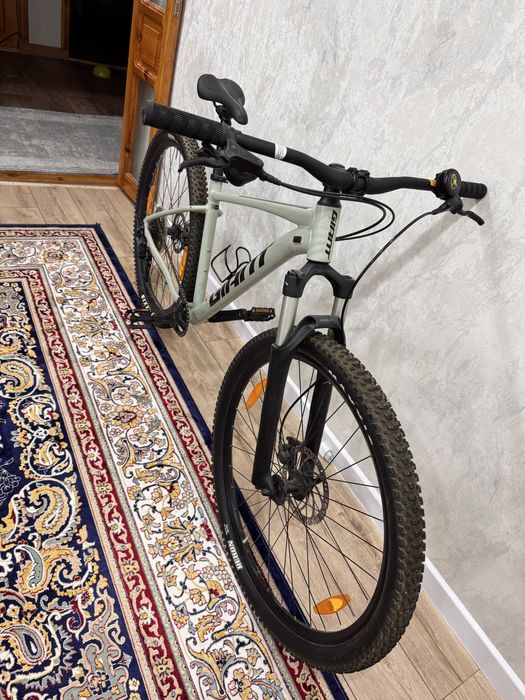 Горный велосипед GIANT