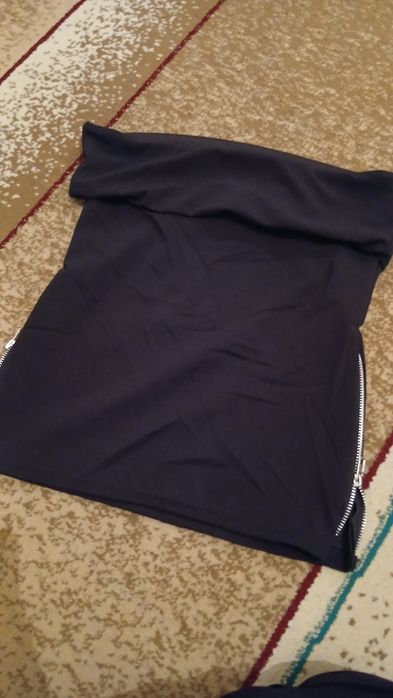 бу киімдер сатылады көп киілмеген.