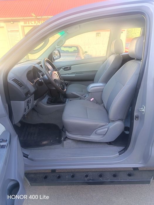 Toyota hilux  2.5 diesel
