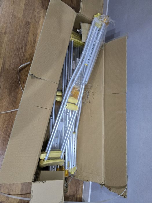 Костыли подмышечные продам Астана