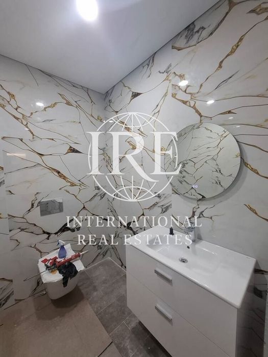 Продава се Тристаен апартамент в Варна, Трошево - 110 кв.м за 2591 €/кв.м - Снимка #2