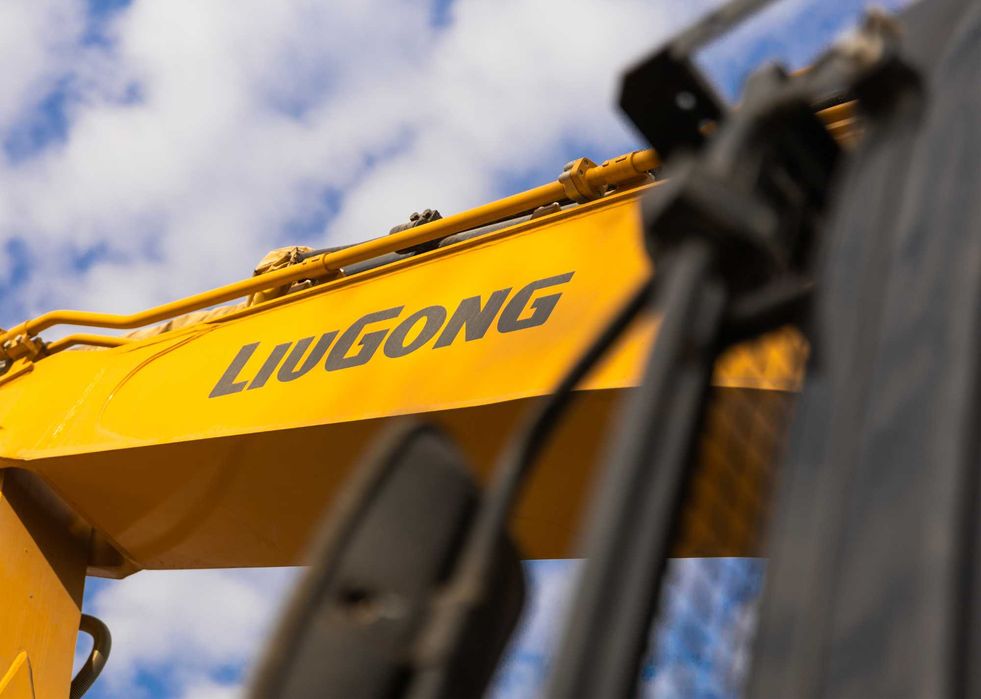 Тог ва кон ишлари учун 2,1 м3 лик экскаватор, Кредитга бор!