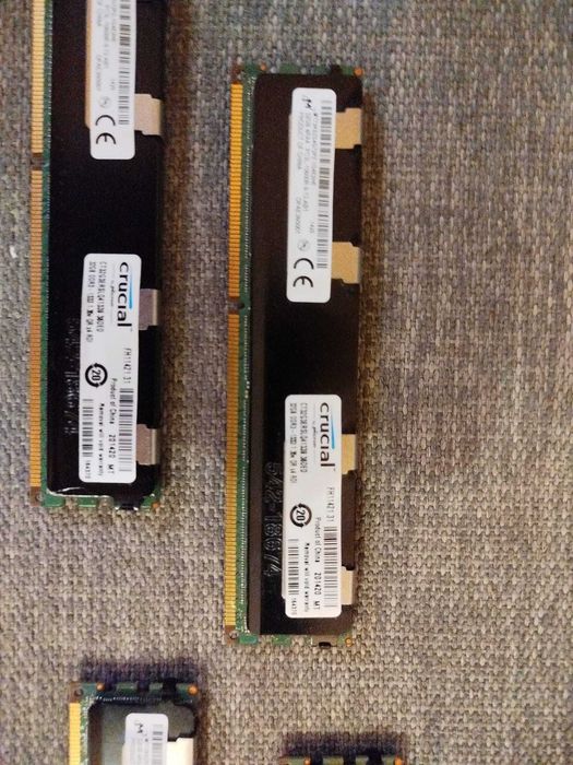 Kit 128GB RAM Server ECC Registered DDR3 – 4×32GB Crucial Micron – Workstation / Xeon