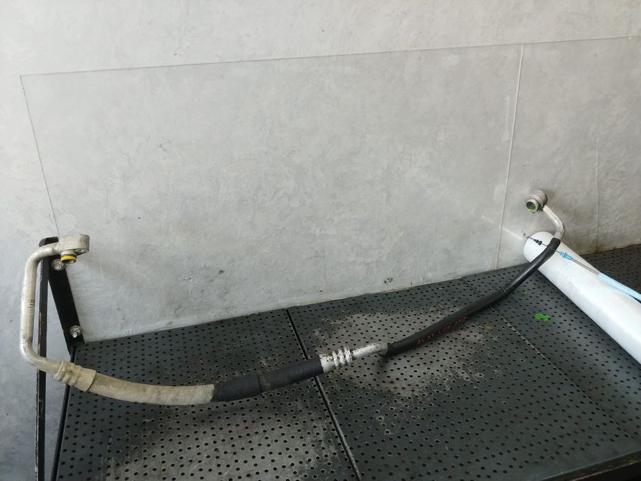 conducta clima ac  2.0 tdi bpw audi a4 b7 8e0260707bk