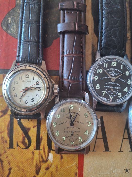 Lot ceasuri rusești Pobeda, Raketa, Vostok