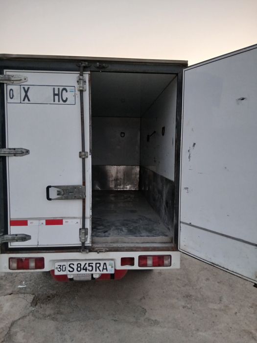 Changan t30 yuk avtomabil
