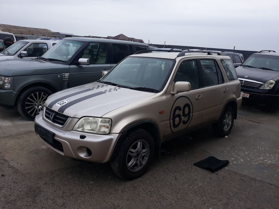 Dezmembrez Honda crv1 2.0b