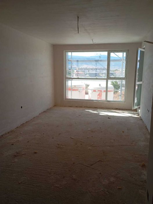 Двустаен апартамент кв.Южен Южно изложение пред Акт 16