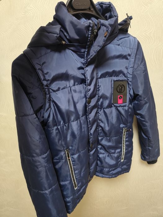 Продам детских курток