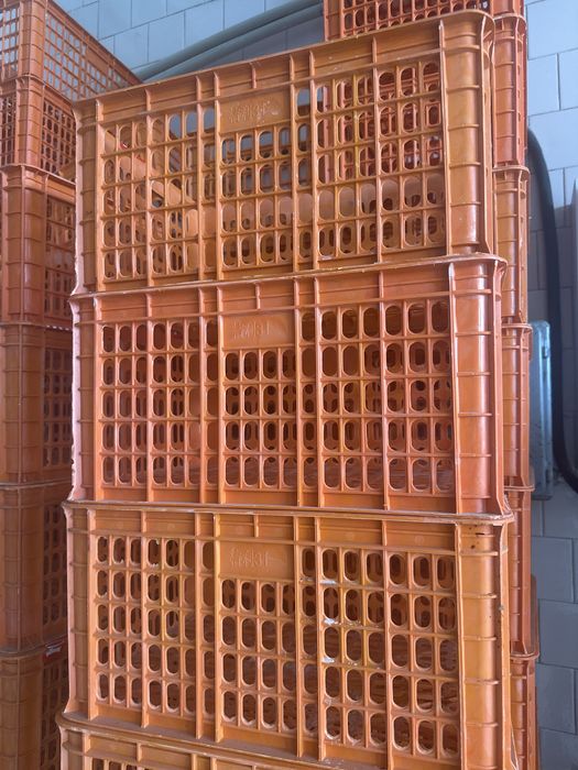 Ящики прочные пластиковые