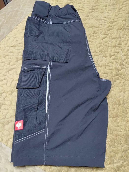 Pantaloni scurti Strauss