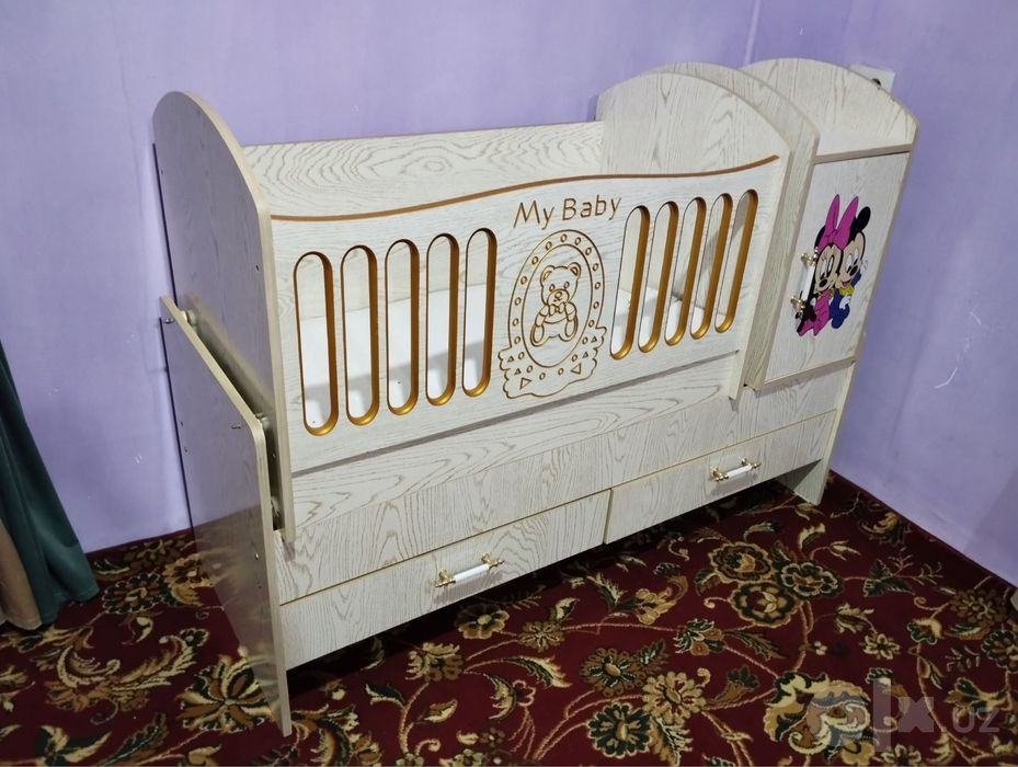 Детская кровать.