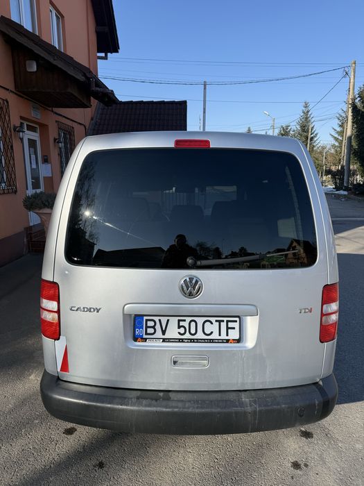 Volkswagen Caddy 2011 Auroturism / 1.6 TDI / Proprietar!