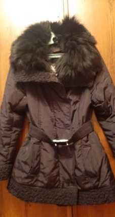 Куртка зимняя, р. 48. Шикарная, теплая, легкая с богатым воротником