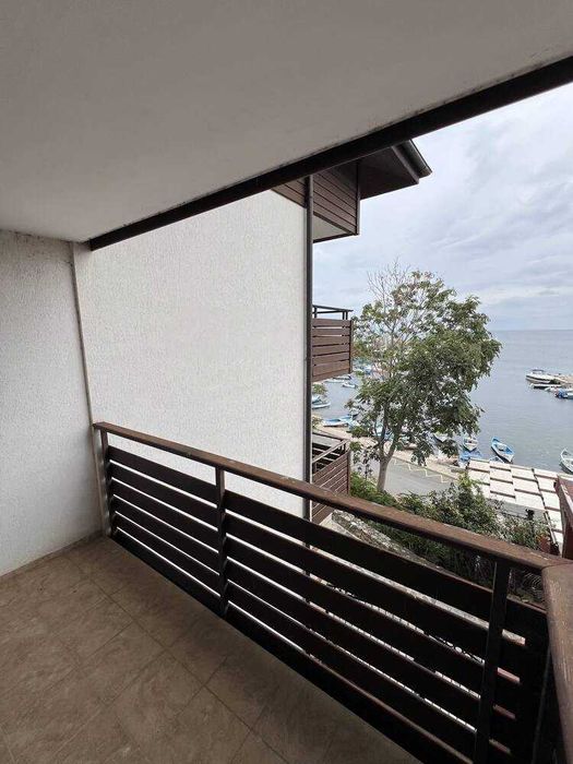 Продава се Хотел в Несебър - 900 кв.м за 2889 €/кв.м - Снимка #7