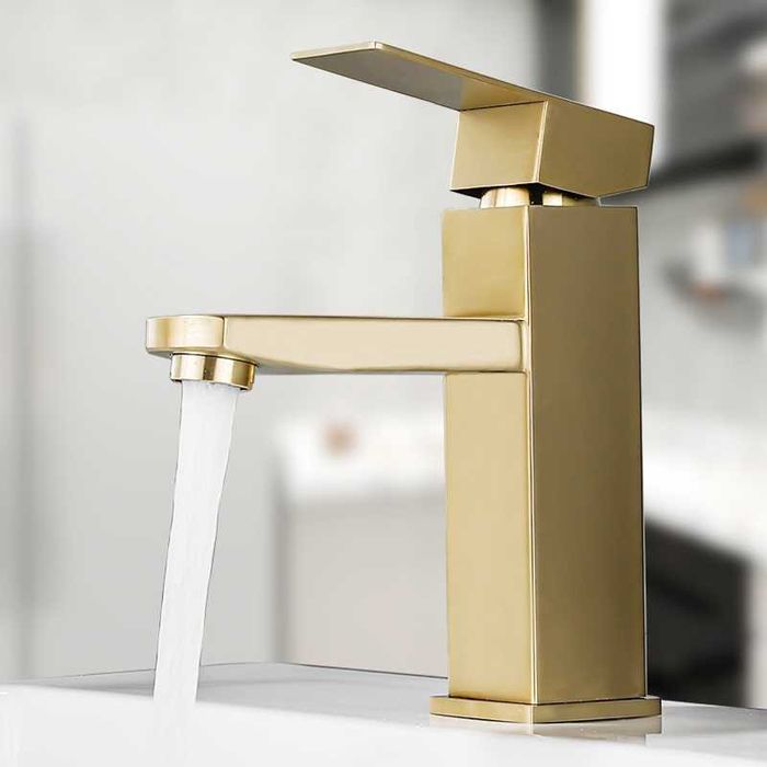 Baterie lavoar auriu nichelat