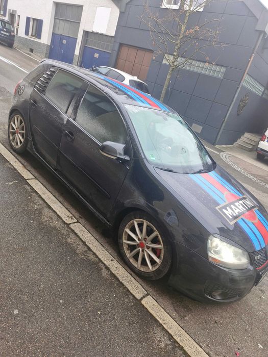 Vând golf 5 GTI