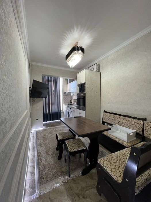 Паркентский 3х комнатная Еуро Лух Апартмент